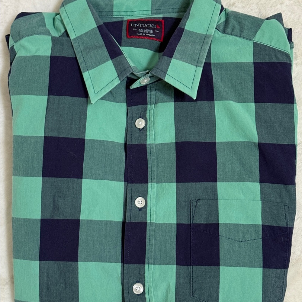 UNTUCKit Men's Teal and Navy Plaid Shirt